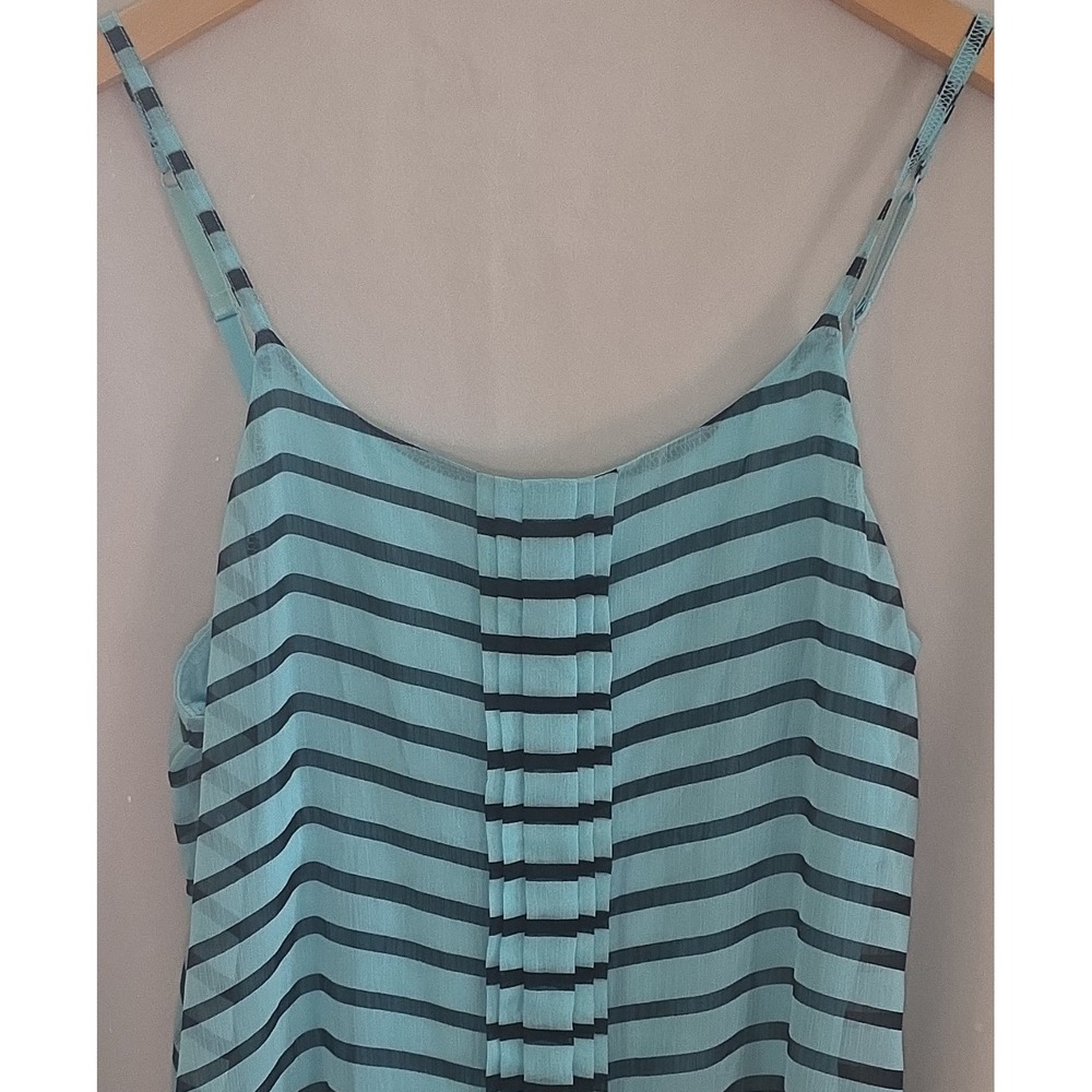New York & Company Blue Striped Chiffon Sleeveless Tank Scoop Neck Pleated M
